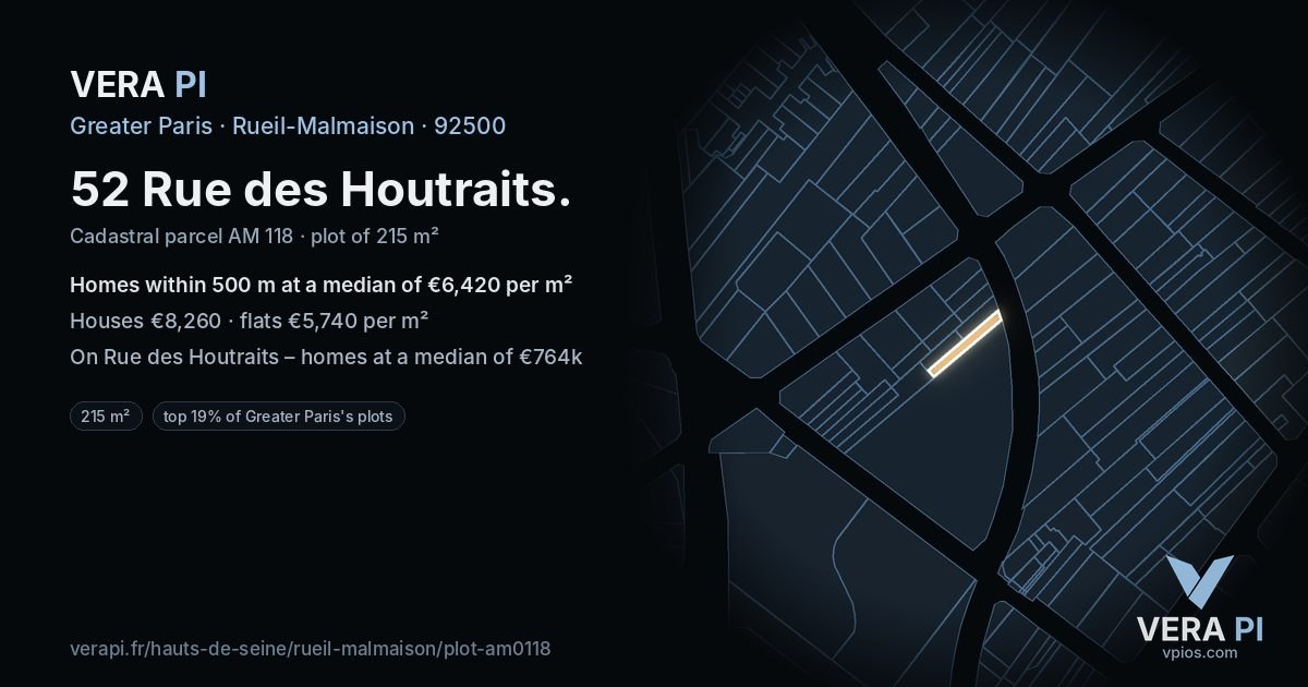 52 Rue des Houtraits, Rueil-Malmaison at night – the plot lit, the parcels around coloured by the prices near them