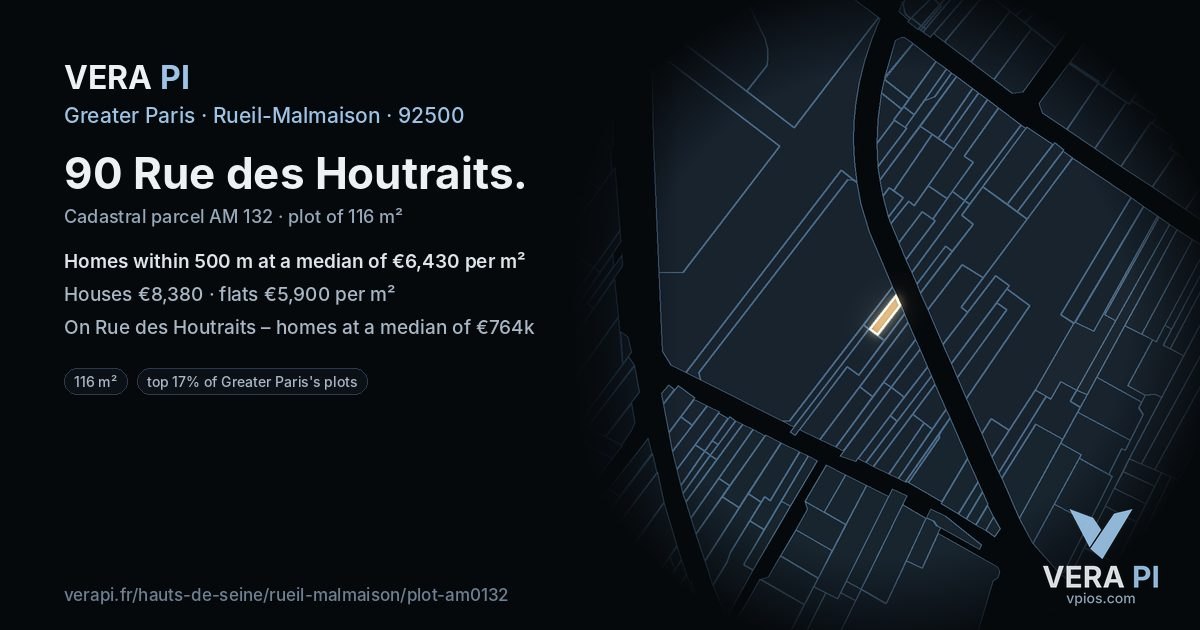 90 Rue des Houtraits, Rueil-Malmaison at night – the plot lit, the parcels around coloured by the prices near them