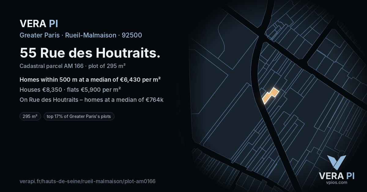 55 Rue des Houtraits, Rueil-Malmaison at night – the plot lit, the parcels around coloured by the prices near them