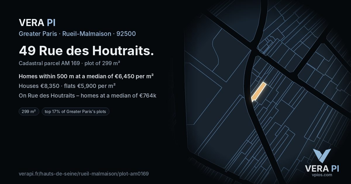 49 Rue des Houtraits, Rueil-Malmaison at night – the plot lit, the parcels around coloured by the prices near them