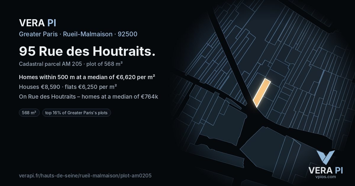95 Rue des Houtraits, Rueil-Malmaison at night – the plot lit, the parcels around coloured by the prices near them