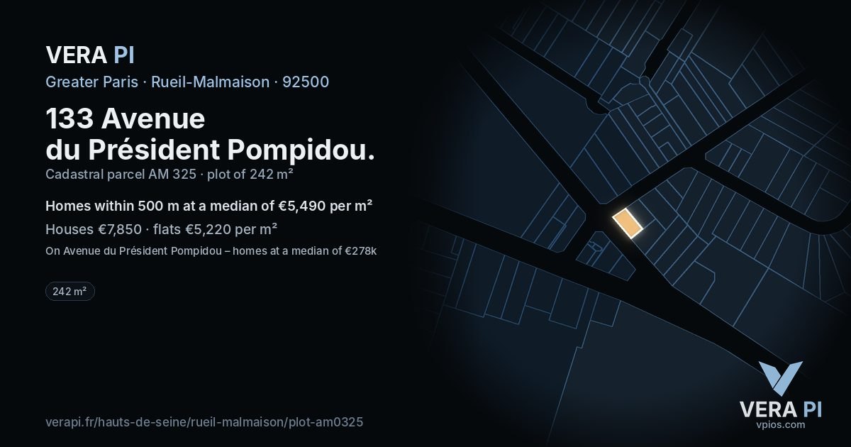 133 Avenue du Président Pompidou, Rueil-Malmaison at night – the plot lit, the parcels around coloured by the prices near them