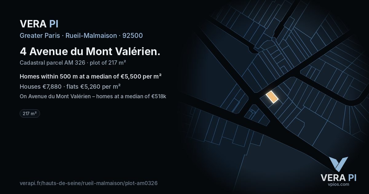 4 Avenue du Mont Valérien, Rueil-Malmaison at night – the plot lit, the parcels around coloured by the prices near them