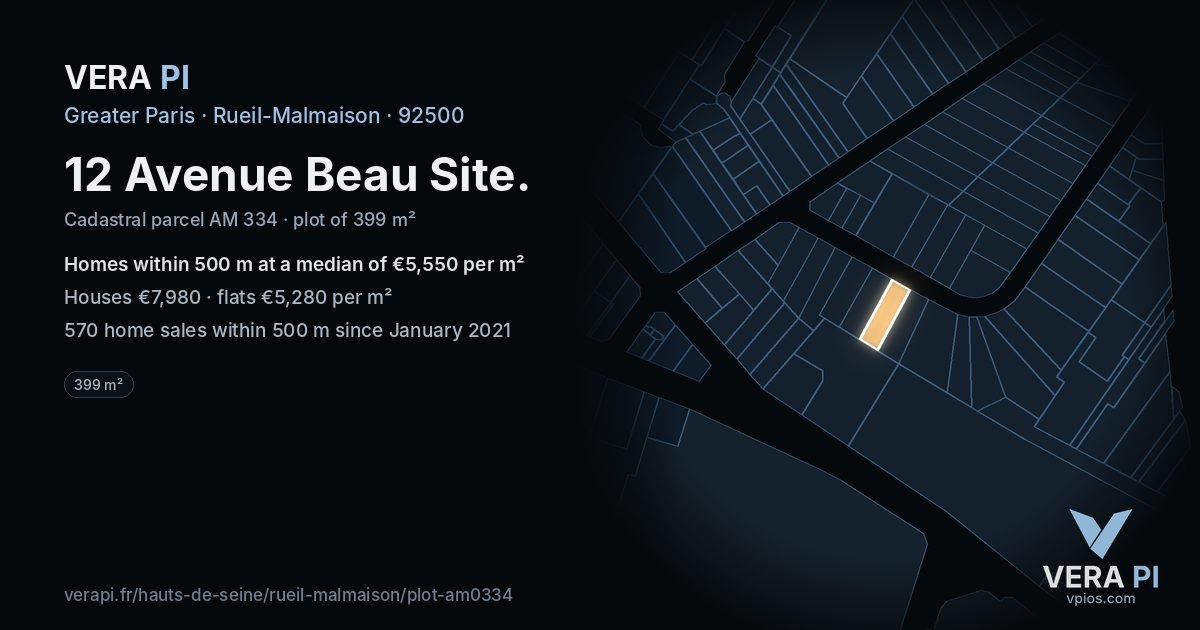 12 Avenue Beau Site, Rueil-Malmaison at night – the plot lit, the parcels around coloured by the prices near them