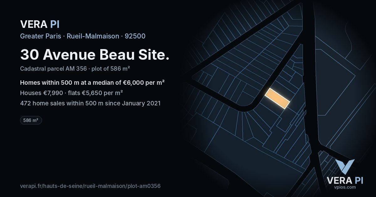 30 Avenue Beau Site, Rueil-Malmaison at night – the plot lit, the parcels around coloured by the prices near them