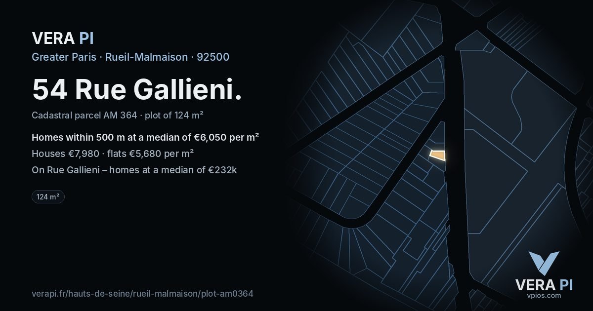 54 Rue Gallieni, Rueil-Malmaison at night – the plot lit, the parcels around coloured by the prices near them