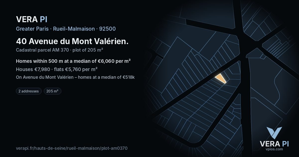 40 Avenue du Mont Valérien, Rueil-Malmaison at night – the plot lit, the parcels around coloured by the prices near them