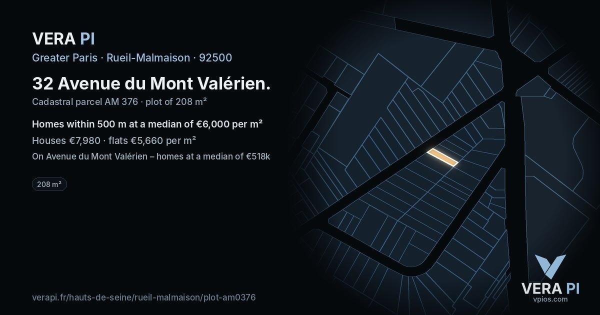 32 Avenue du Mont Valérien, Rueil-Malmaison at night – the plot lit, the parcels around coloured by the prices near them