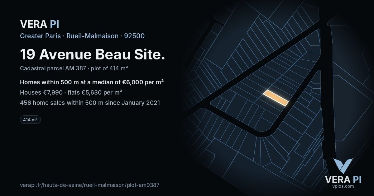 19 Avenue Beau Site, Rueil-Malmaison at night – the plot lit, the parcels around coloured by the prices near them