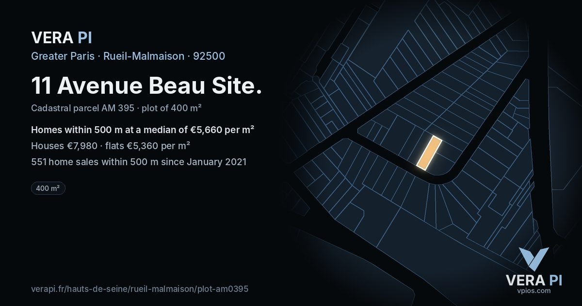 11 Avenue Beau Site, Rueil-Malmaison at night – the plot lit, the parcels around coloured by the prices near them