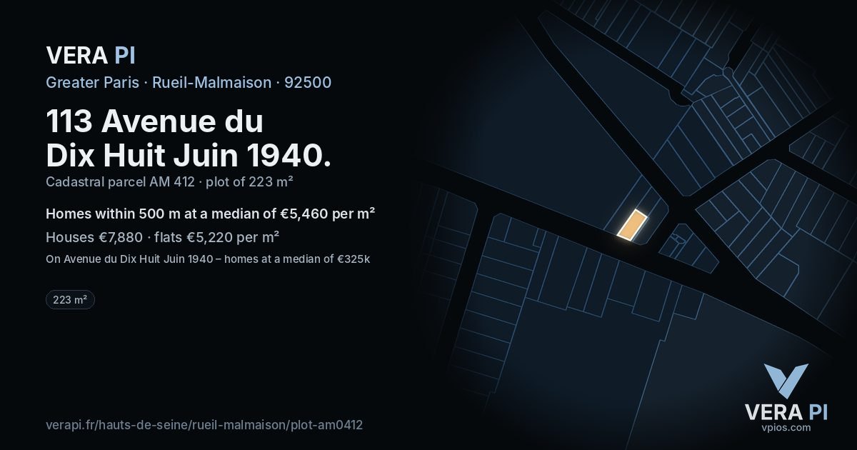 113 Avenue du Dix Huit Juin 1940, Rueil-Malmaison at night – the plot lit, the parcels around coloured by the prices near them