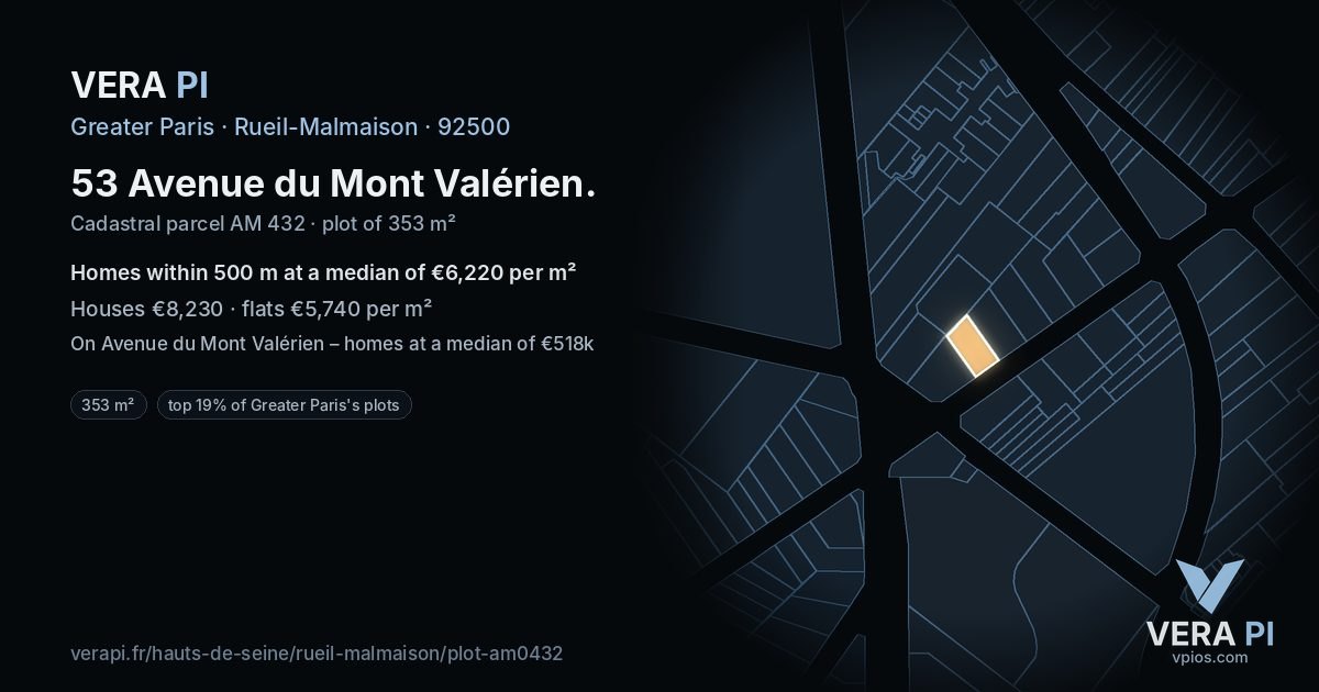 53 Avenue du Mont Valérien, Rueil-Malmaison at night – the plot lit, the parcels around coloured by the prices near them
