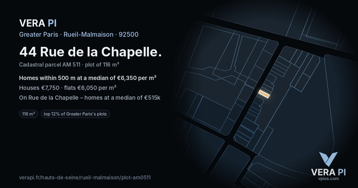 44 Rue de la Chapelle, Rueil-Malmaison at night – the plot lit, the parcels around coloured by the prices near them