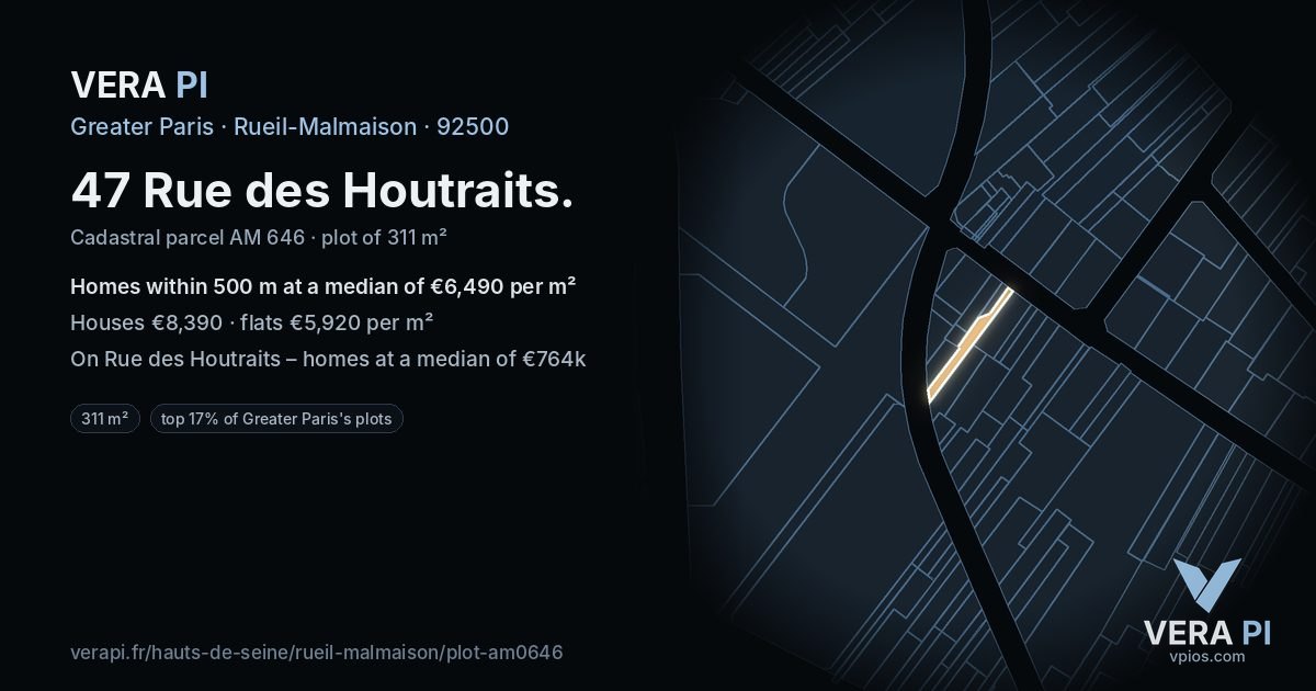47 Rue des Houtraits, Rueil-Malmaison at night – the plot lit, the parcels around coloured by the prices near them