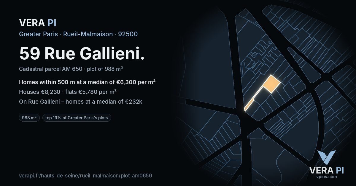59 Rue Gallieni, Rueil-Malmaison at night – the plot lit, the parcels around coloured by the prices near them
