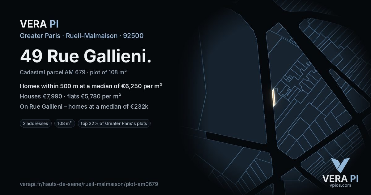 49 Rue Gallieni, Rueil-Malmaison at night – the plot lit, the parcels around coloured by the prices near them