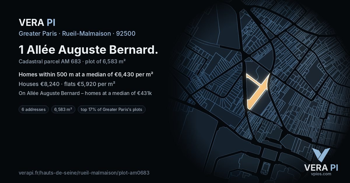 1 Allée Auguste Bernard, Rueil-Malmaison at night – the plot lit, the parcels around coloured by the prices near them