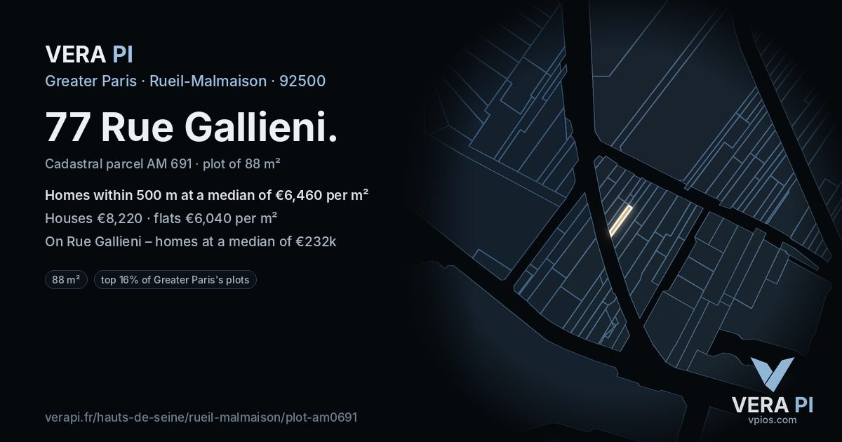 77 Rue Gallieni, Rueil-Malmaison at night – the plot lit, the parcels around coloured by the prices near them