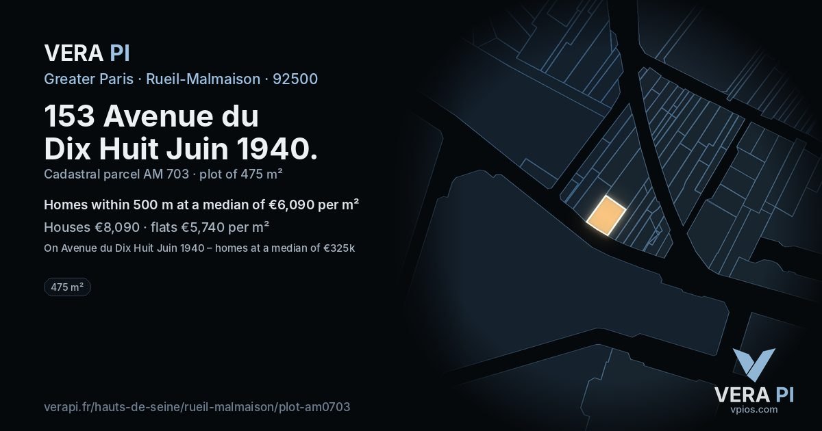 153 Avenue du Dix Huit Juin 1940, Rueil-Malmaison at night – the plot lit, the parcels around coloured by the prices near them