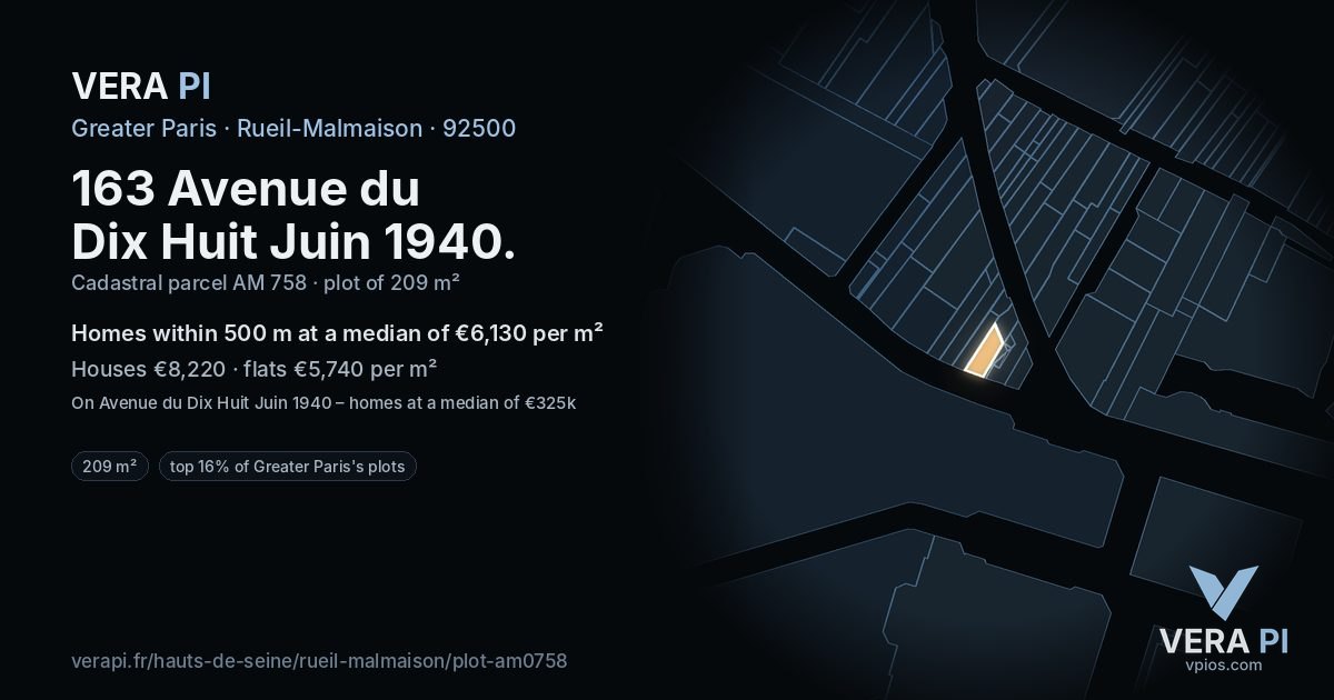 163 Avenue du Dix Huit Juin 1940, Rueil-Malmaison at night – the plot lit, the parcels around coloured by the prices near them