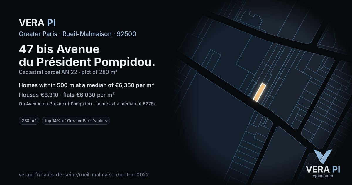 47 bis Avenue du Président Pompidou, Rueil-Malmaison at night – the plot lit, the parcels around coloured by the prices near them