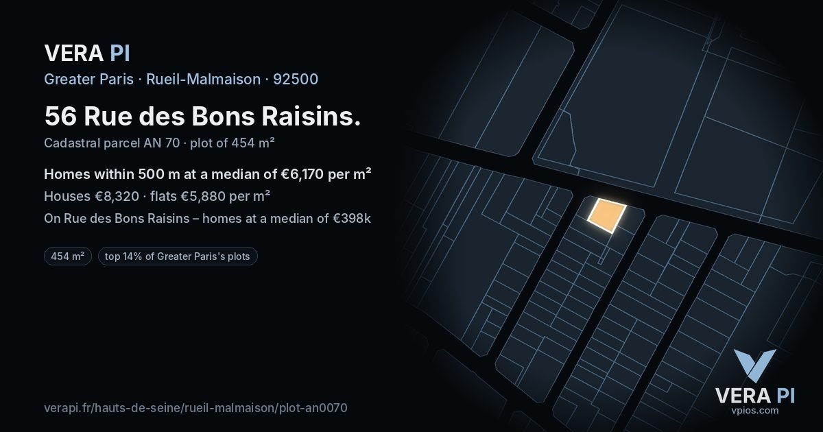 56 Rue des Bons Raisins, Rueil-Malmaison at night – the plot lit, the parcels around coloured by the prices near them