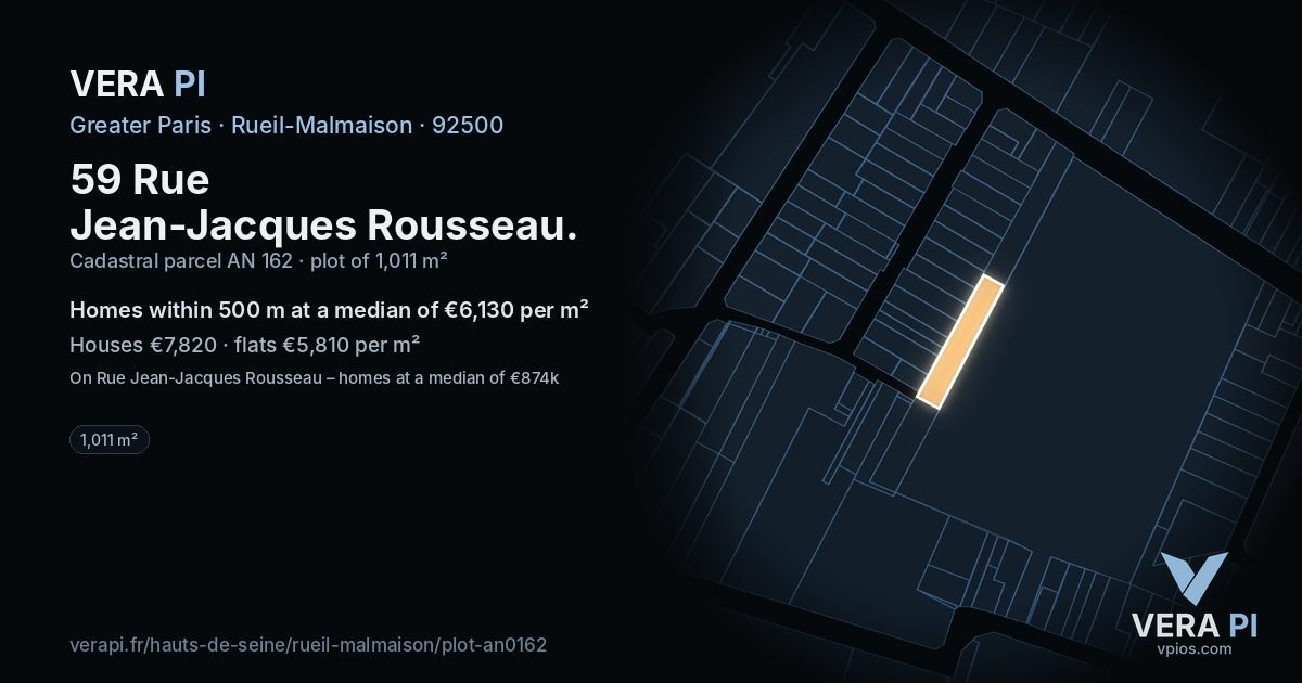 59 Rue Jean-Jacques Rousseau, Rueil-Malmaison at night – the plot lit, the parcels around coloured by the prices near them