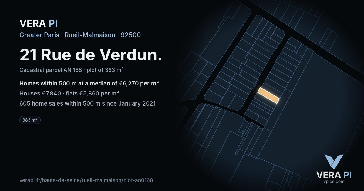 21 Rue de Verdun, Rueil-Malmaison at night – the plot lit, the parcels around coloured by the prices near them