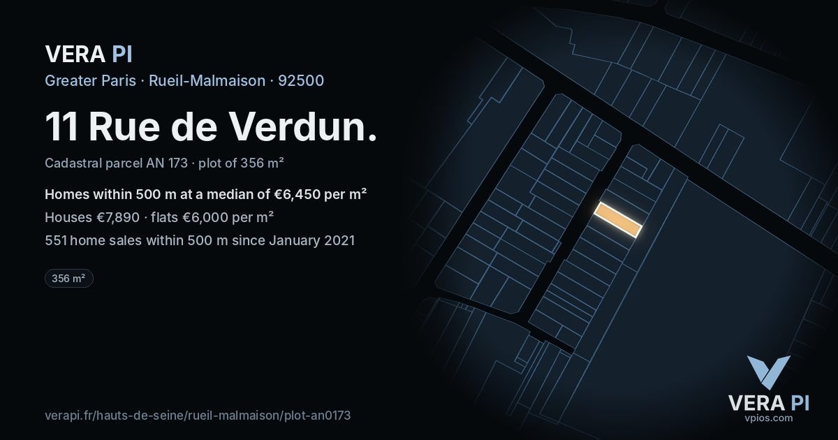 11 Rue de Verdun, Rueil-Malmaison at night – the plot lit, the parcels around coloured by the prices near them