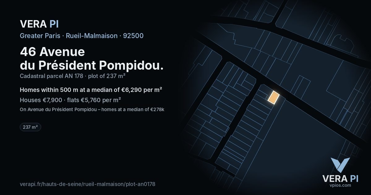 46 Avenue du Président Pompidou, Rueil-Malmaison at night – the plot lit, the parcels around coloured by the prices near them