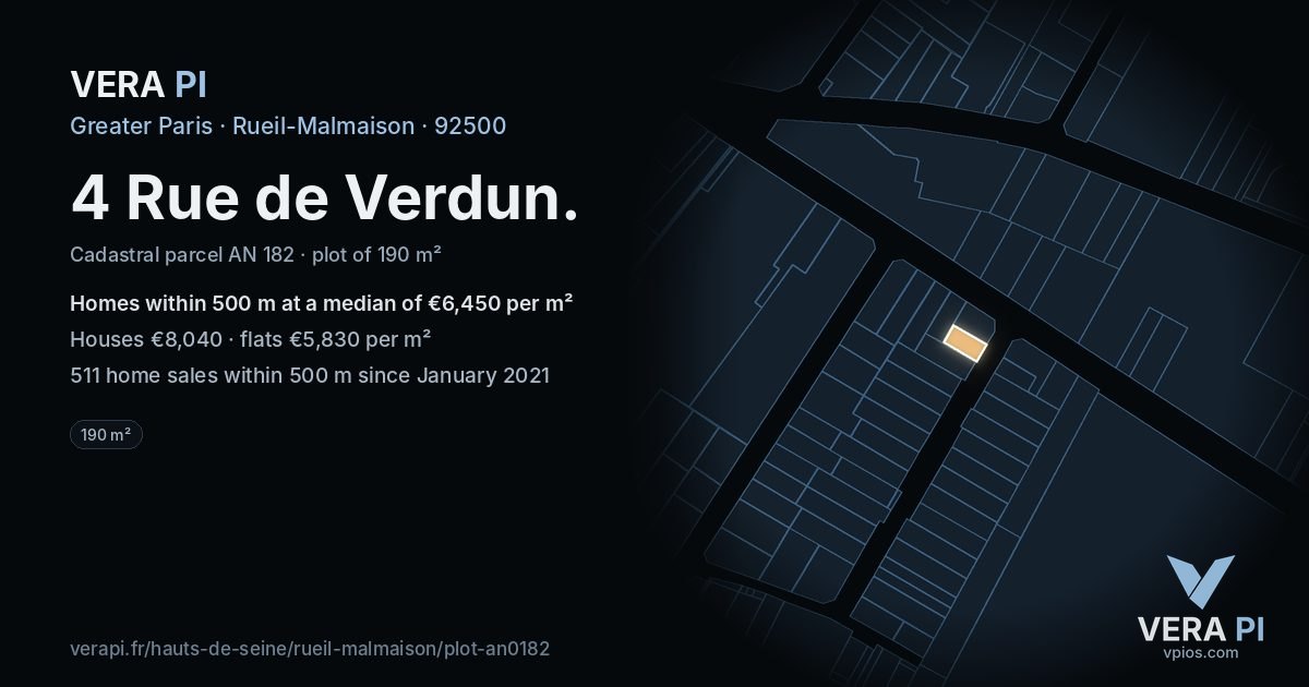 4 Rue de Verdun, Rueil-Malmaison at night – the plot lit, the parcels around coloured by the prices near them