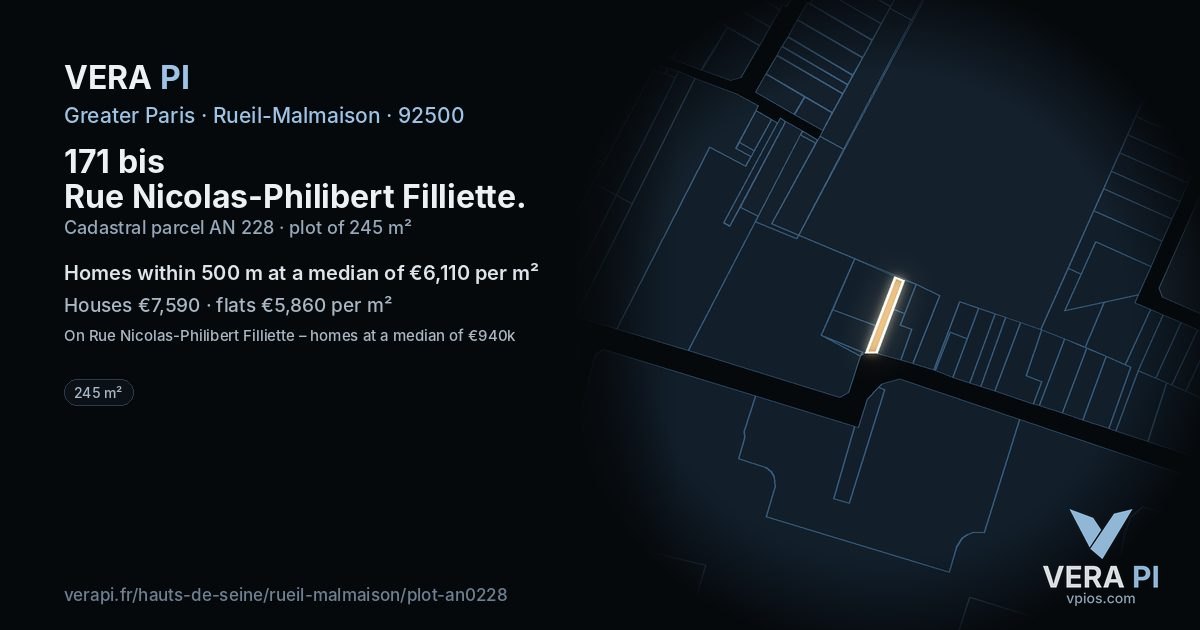 171 bis Rue Nicolas-Philibert Filliette, Rueil-Malmaison at night – the plot lit, the parcels around coloured by the prices near them