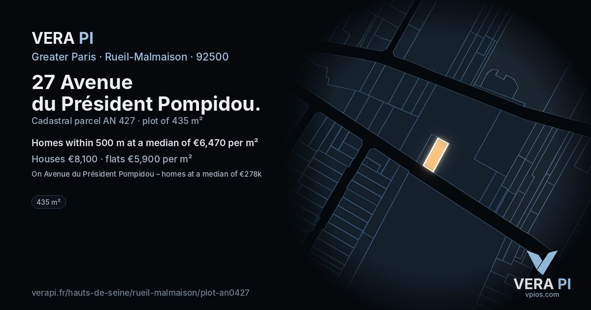 27 Avenue du Président Pompidou, Rueil-Malmaison at night – the plot lit, the parcels around coloured by the prices near them