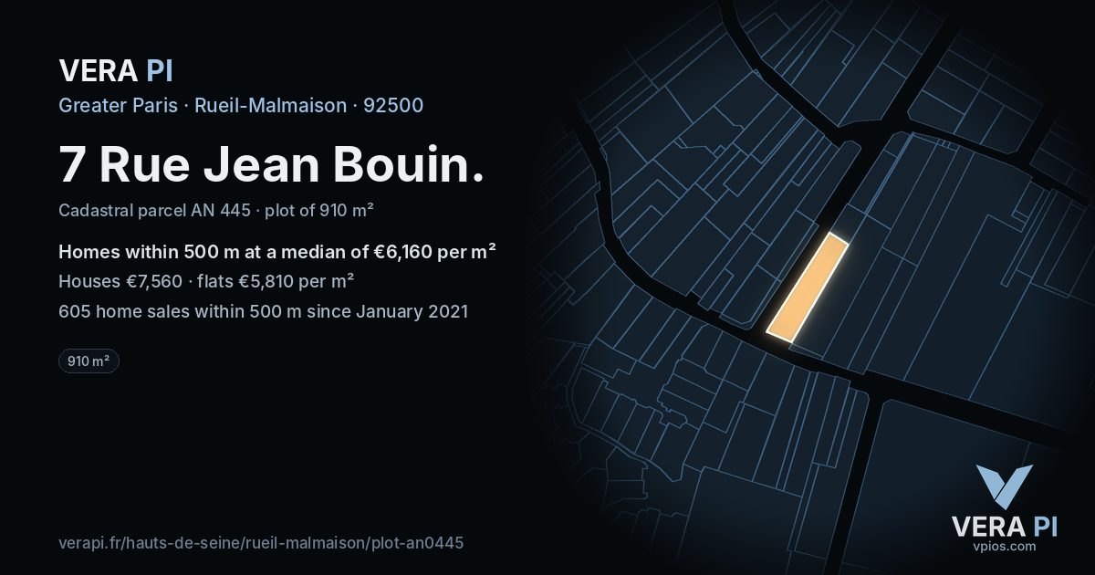 7 Rue Jean Bouin, Rueil-Malmaison at night – the plot lit, the parcels around coloured by the prices near them