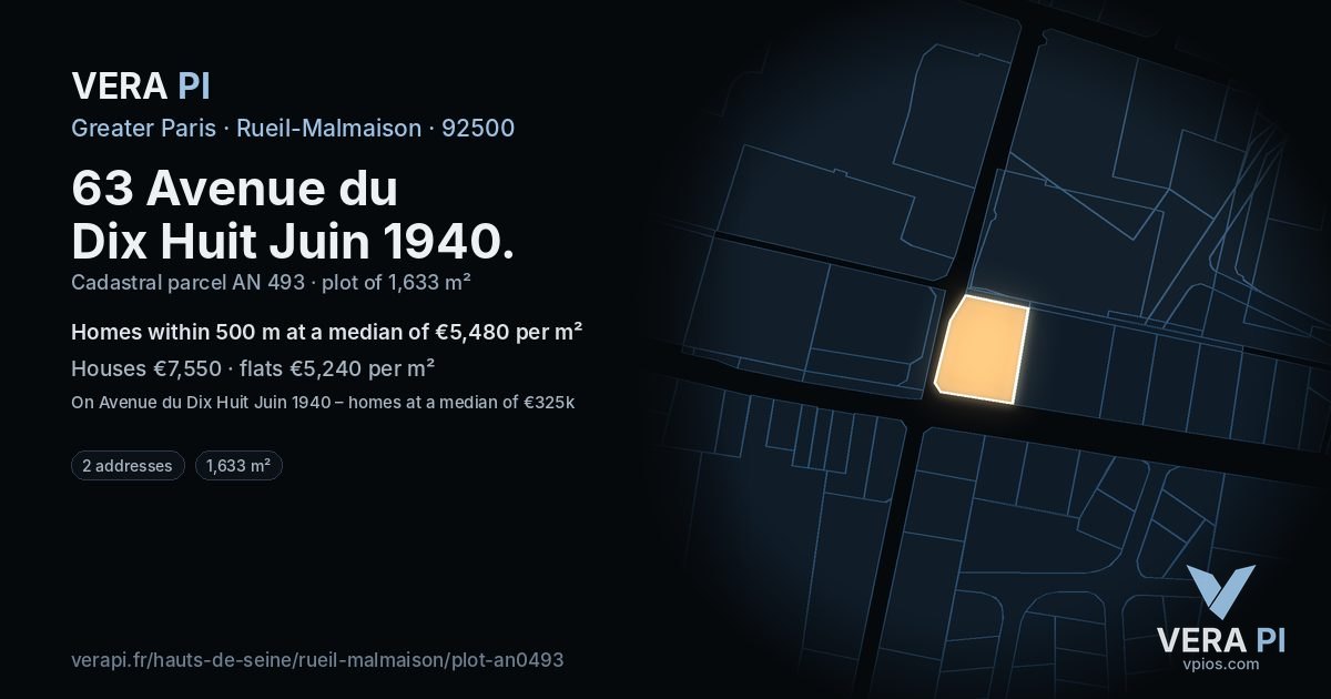 63 Avenue du Dix Huit Juin 1940, Rueil-Malmaison at night – the plot lit, the parcels around coloured by the prices near them