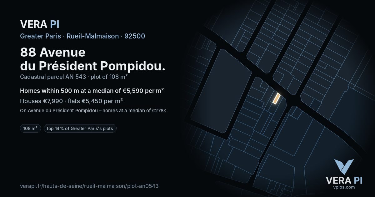 88 Avenue du Président Pompidou, Rueil-Malmaison at night – the plot lit, the parcels around coloured by the prices near them