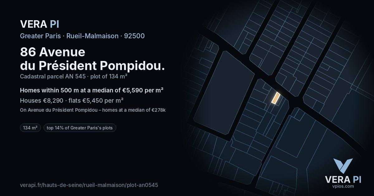 86 Avenue du Président Pompidou, Rueil-Malmaison at night – the plot lit, the parcels around coloured by the prices near them