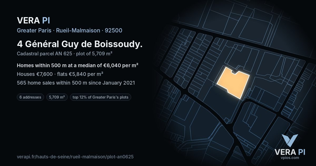 4 Général Guy de Boissoudy, Rueil-Malmaison at night – the plot lit, the parcels around coloured by the prices near them