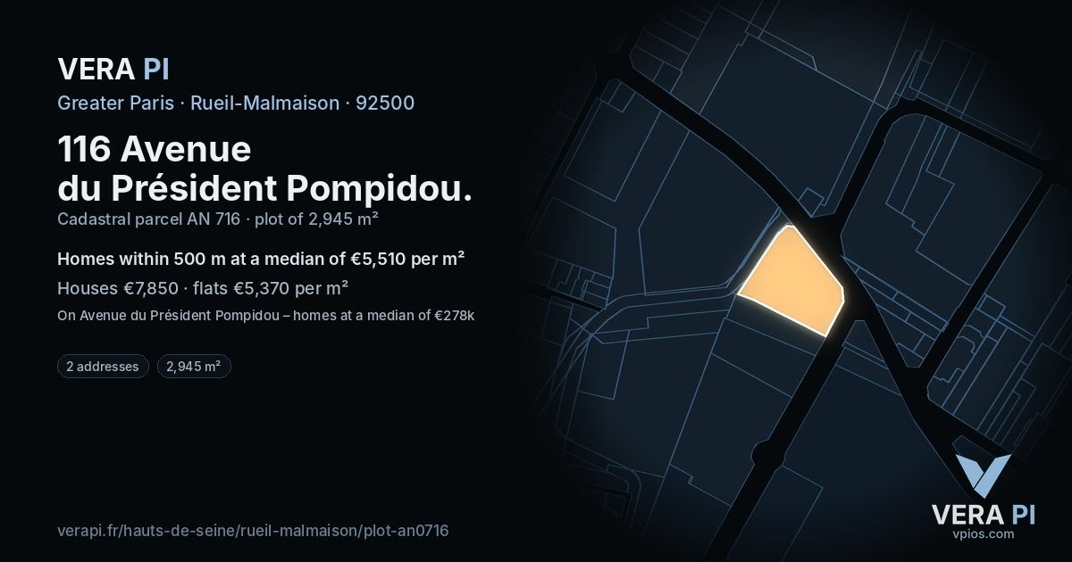 116 Avenue du Président Pompidou, Rueil-Malmaison at night – the plot lit, the parcels around coloured by the prices near them