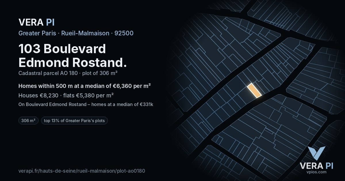 103 Boulevard Edmond Rostand, Rueil-Malmaison at night – the plot lit, the parcels around coloured by the prices near them