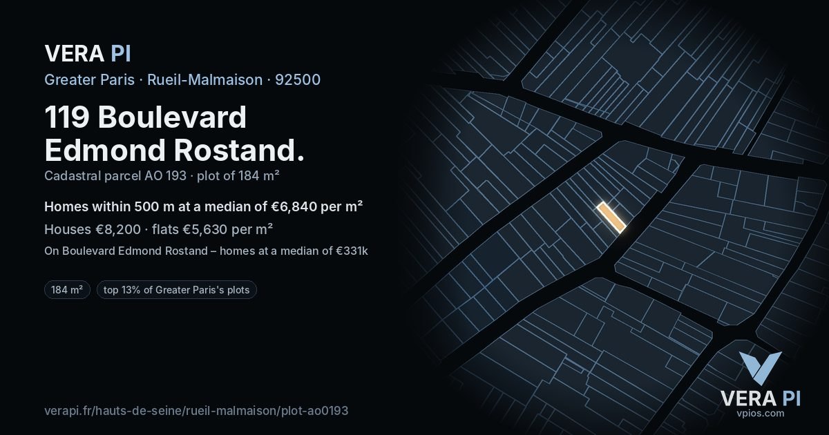 119 Boulevard Edmond Rostand, Rueil-Malmaison at night – the plot lit, the parcels around coloured by the prices near them