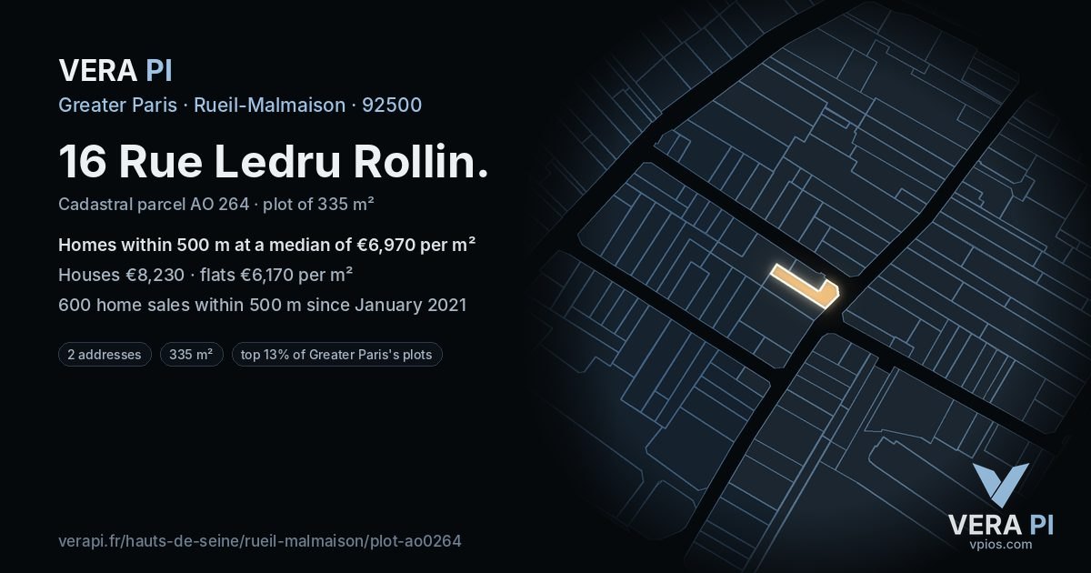 16 Rue Ledru Rollin, Rueil-Malmaison at night – the plot lit, the parcels around coloured by the prices near them