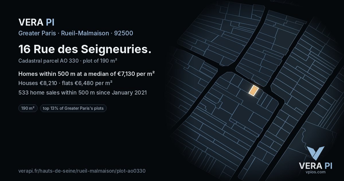 16 Rue des Seigneuries, Rueil-Malmaison at night – the plot lit, the parcels around coloured by the prices near them