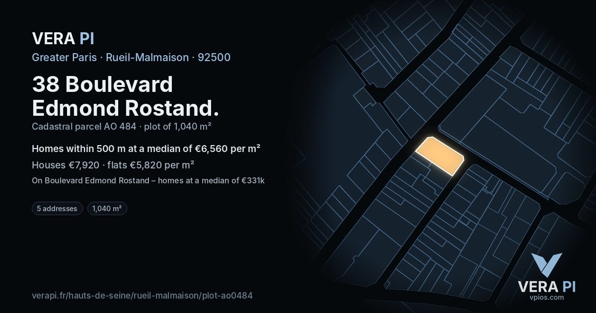 38 Boulevard Edmond Rostand, Rueil-Malmaison at night – the plot lit, the parcels around coloured by the prices near them
