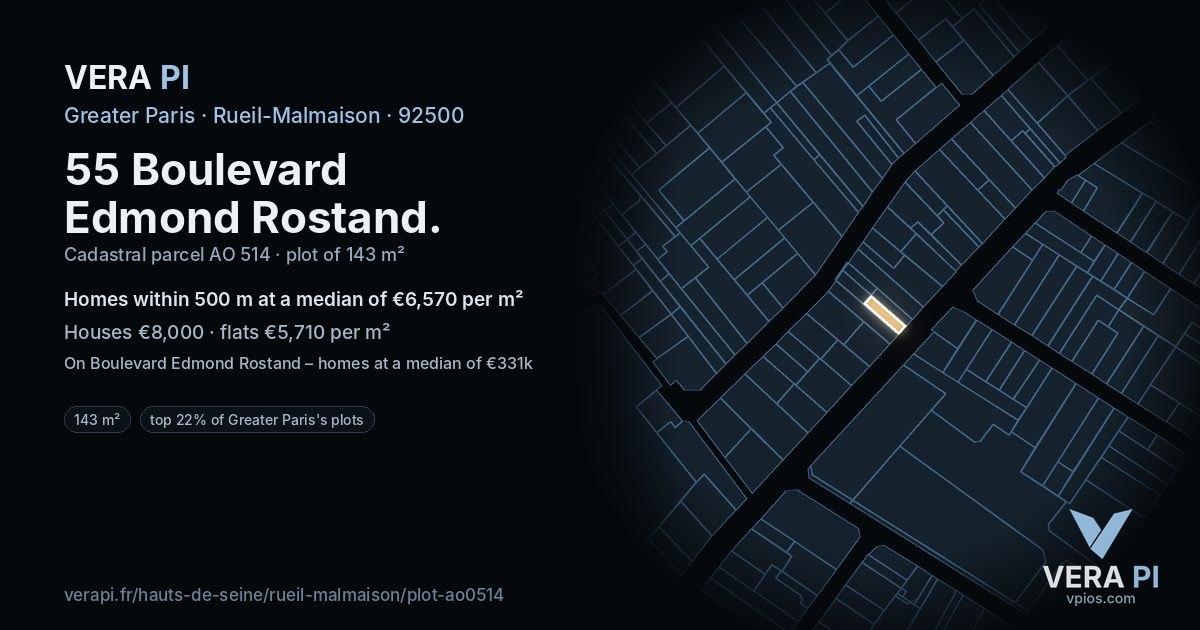 55 Boulevard Edmond Rostand, Rueil-Malmaison at night – the plot lit, the parcels around coloured by the prices near them