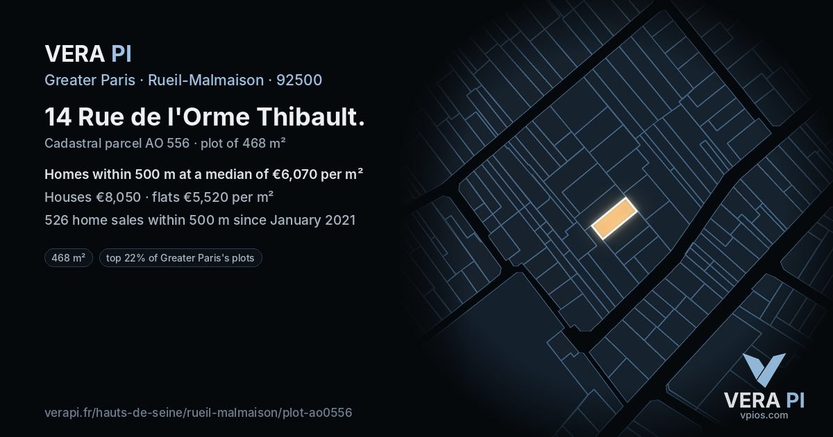 14 Rue de l'Orme Thibault, Rueil-Malmaison at night – the plot lit, the parcels around coloured by the prices near them