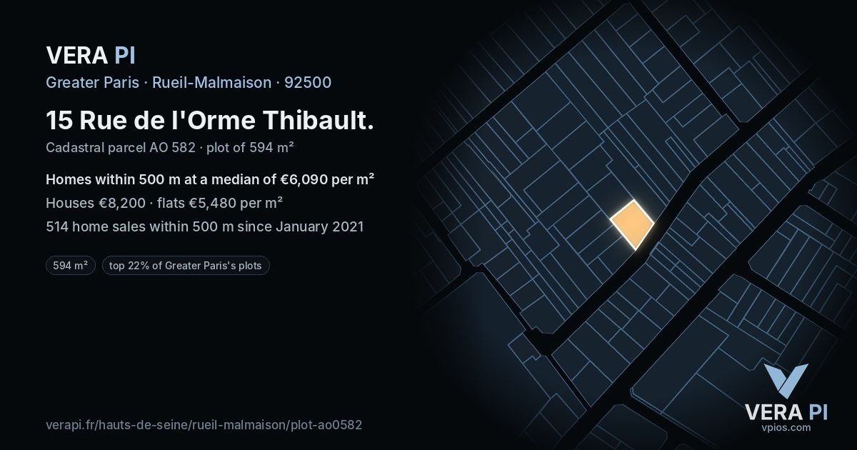 15 Rue de l'Orme Thibault, Rueil-Malmaison at night – the plot lit, the parcels around coloured by the prices near them