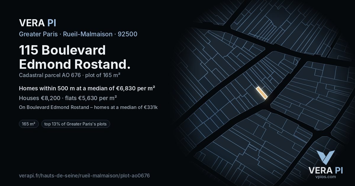 115 Boulevard Edmond Rostand, Rueil-Malmaison at night – the plot lit, the parcels around coloured by the prices near them