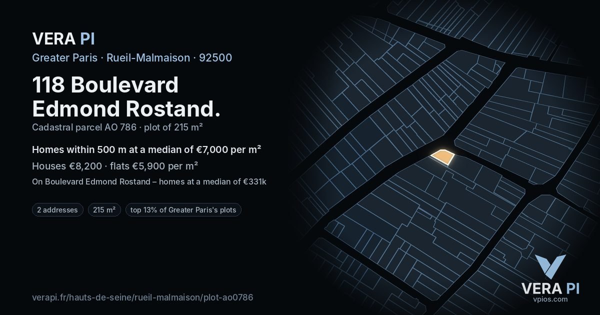 118 Boulevard Edmond Rostand, Rueil-Malmaison at night – the plot lit, the parcels around coloured by the prices near them