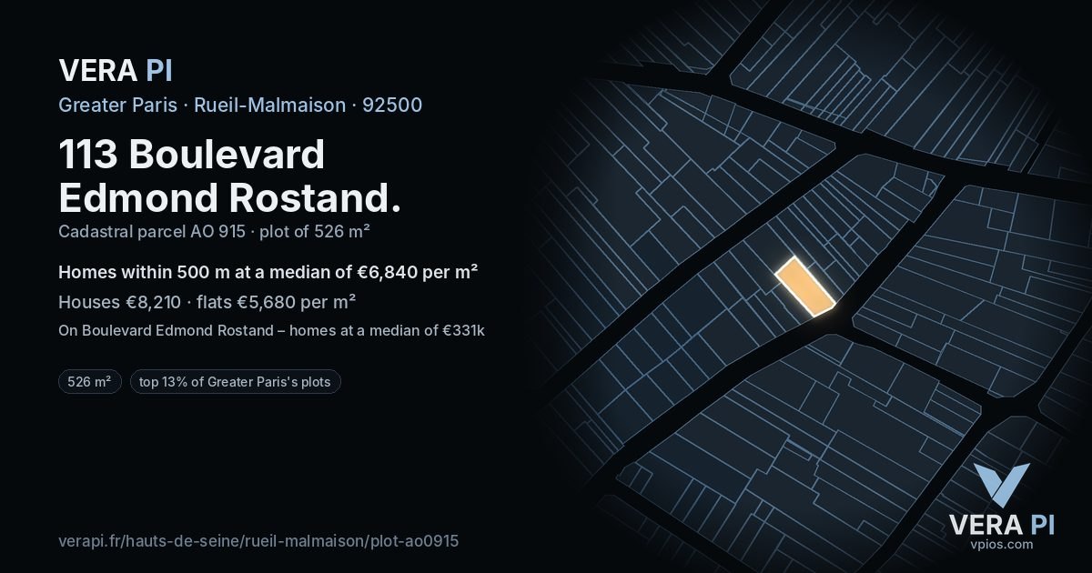 113 Boulevard Edmond Rostand, Rueil-Malmaison at night – the plot lit, the parcels around coloured by the prices near them
